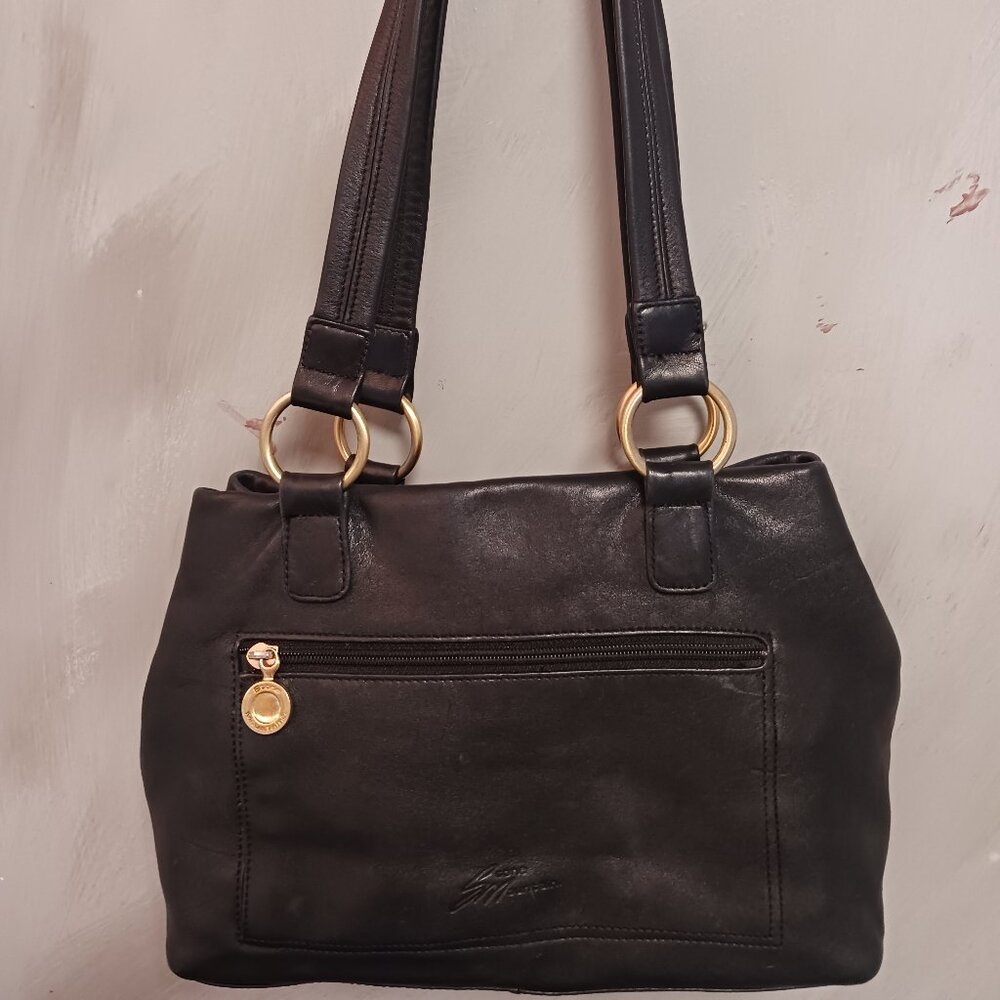 Stone Mountain Classic Leather Shoulder Bag - Picture 6 of 16